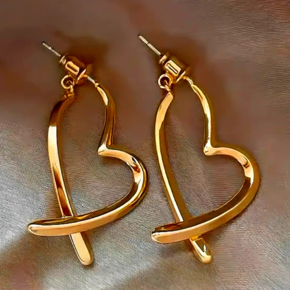 Heart Dangle Post Hoop style  Earrings Zinc Alloy  Statement Piece